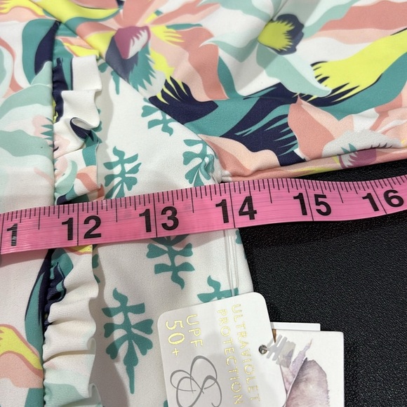 Jessica Simpson UPF 50+ ultraviolet protection,long sleeve,high neck,floral - Picture 6 of 7